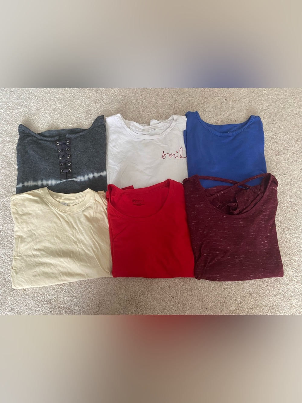 Woman’s S/M t-shirt bundle